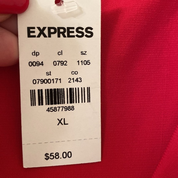 Express pink short romper size xl - Picture 8 of 13